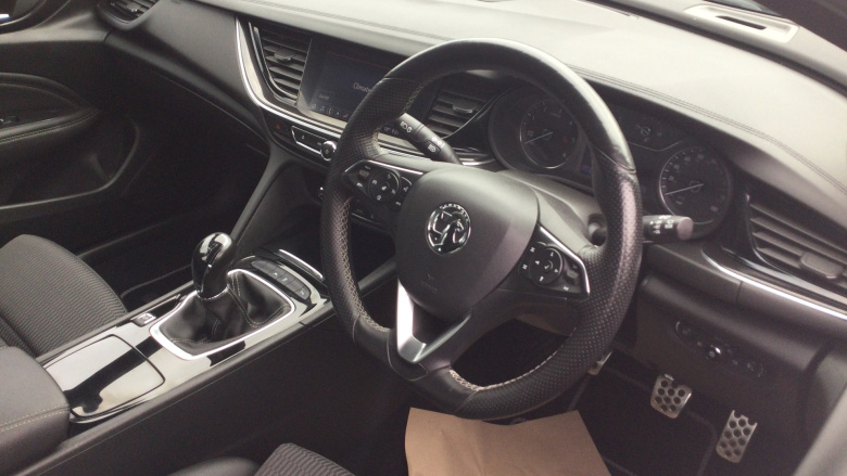 Vauxhall Insignia 2.0 Turbo D SRi Vx-line Nav 5dr Diesel Hatchback